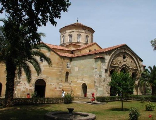 У переобладнаному в мечеть храмі IV ст. від очей мусульман сховають давні православні фрески