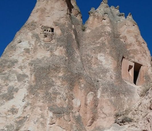 Навіщо єпархіальному сайту розділ “Православний світ”?