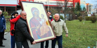 На Афоні виникла суперечка щодо поширення копій чудотворних ікон