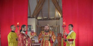 Архієпископ Афанасій звершив Літургію неділі другої після Пасхи