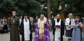 Панахида у шосту річницю Іловайської трагедії