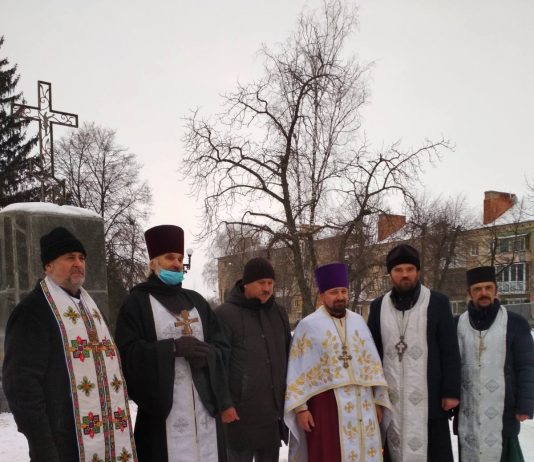 У Лубнах пом’янули героїв Небесної сотні і воїнів АТО-ООС