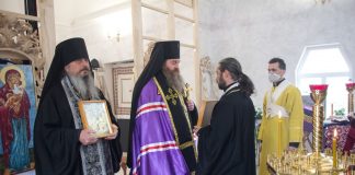 Архієпископ звершив вечірню з чином прощення