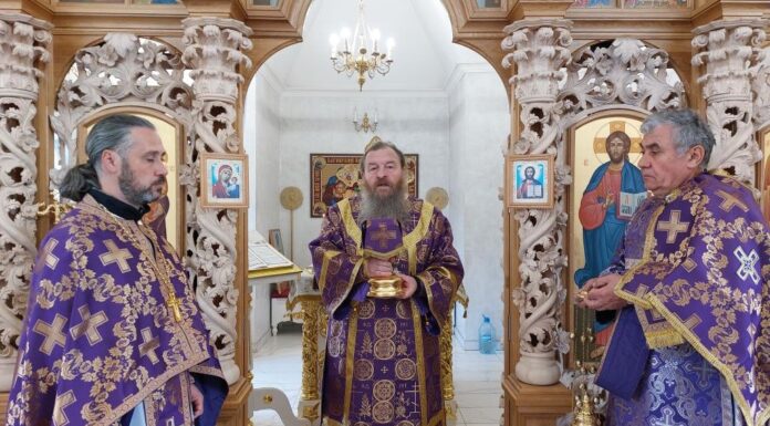 Архієпископ Афанасій звершив Богослужіння свята Воздвиження Чесного і Животворчого Хреста Господнього